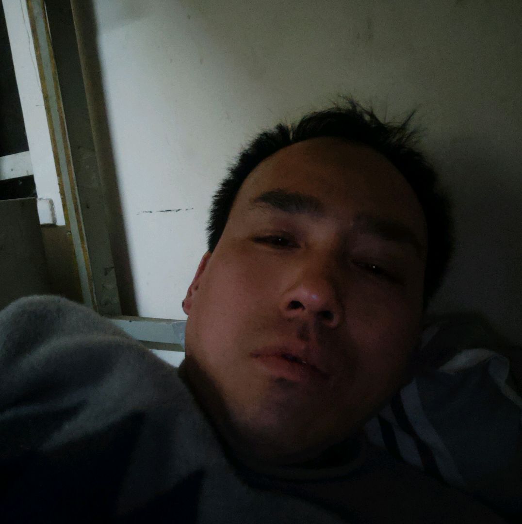 眯眯眼吃醋小蝴蝶的照片