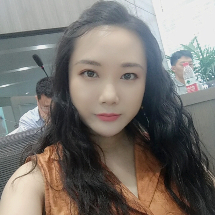 暴躁回首小蘑菇的照片