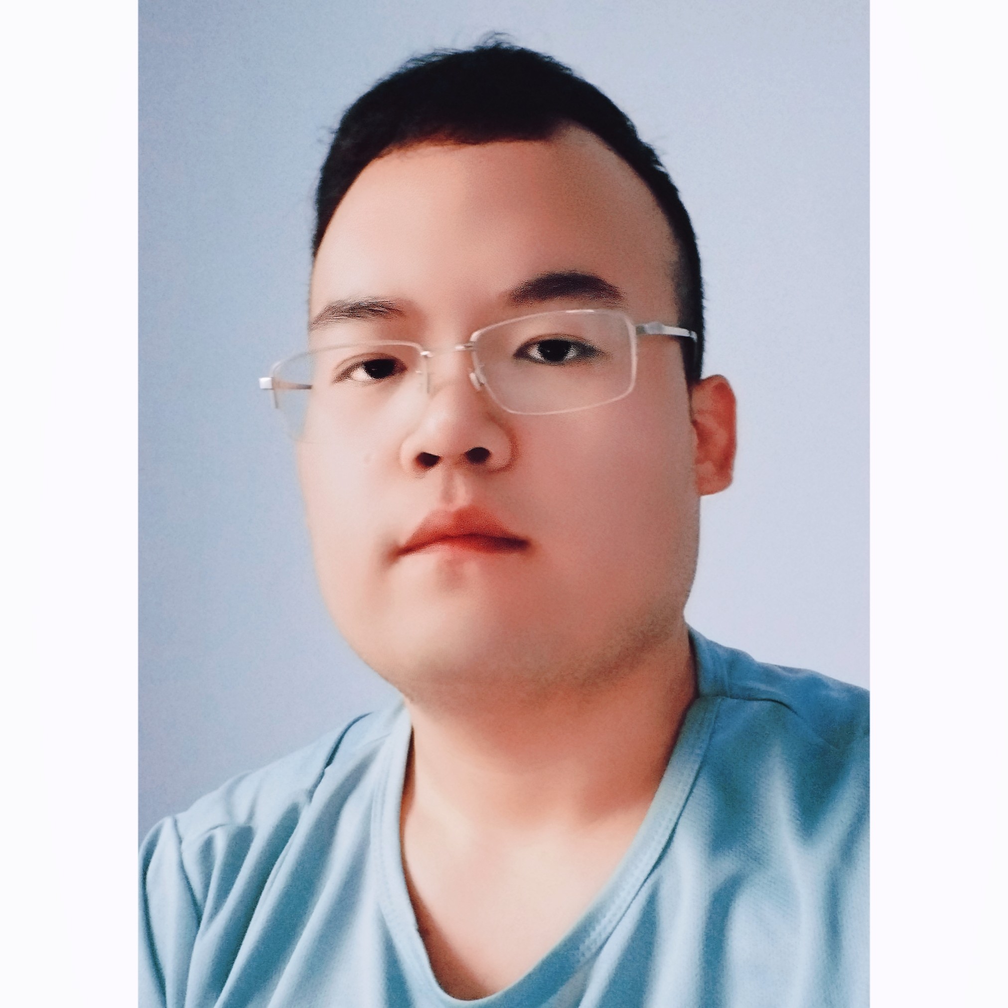 睿智张嘉浩的照片