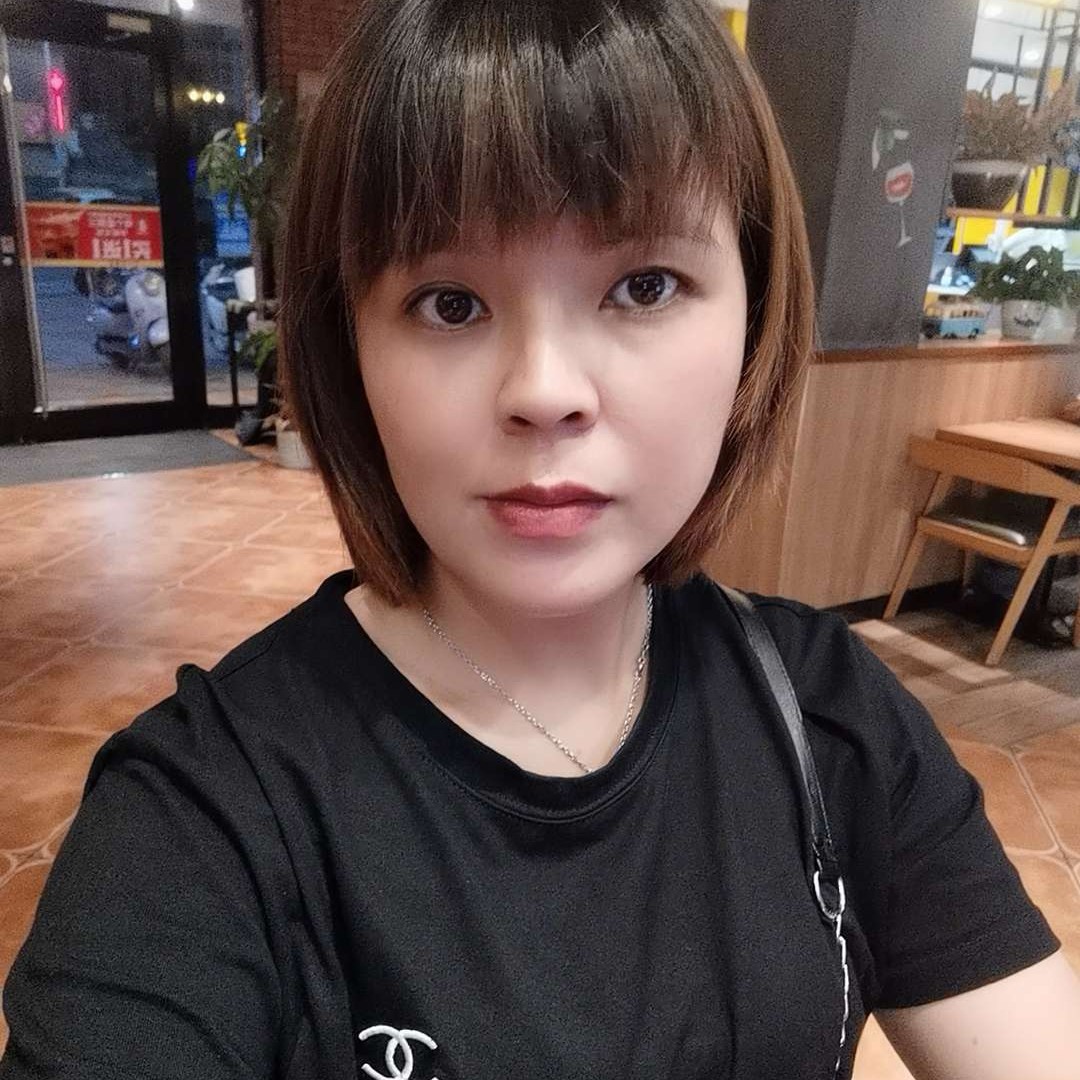 手机都是平淡的照片