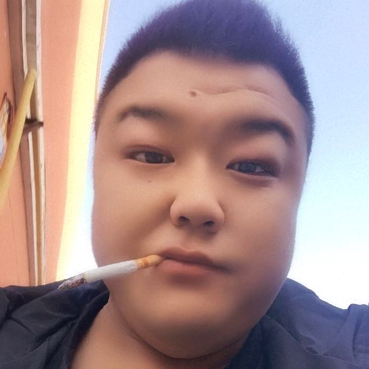 心岛浅吻美好的照片