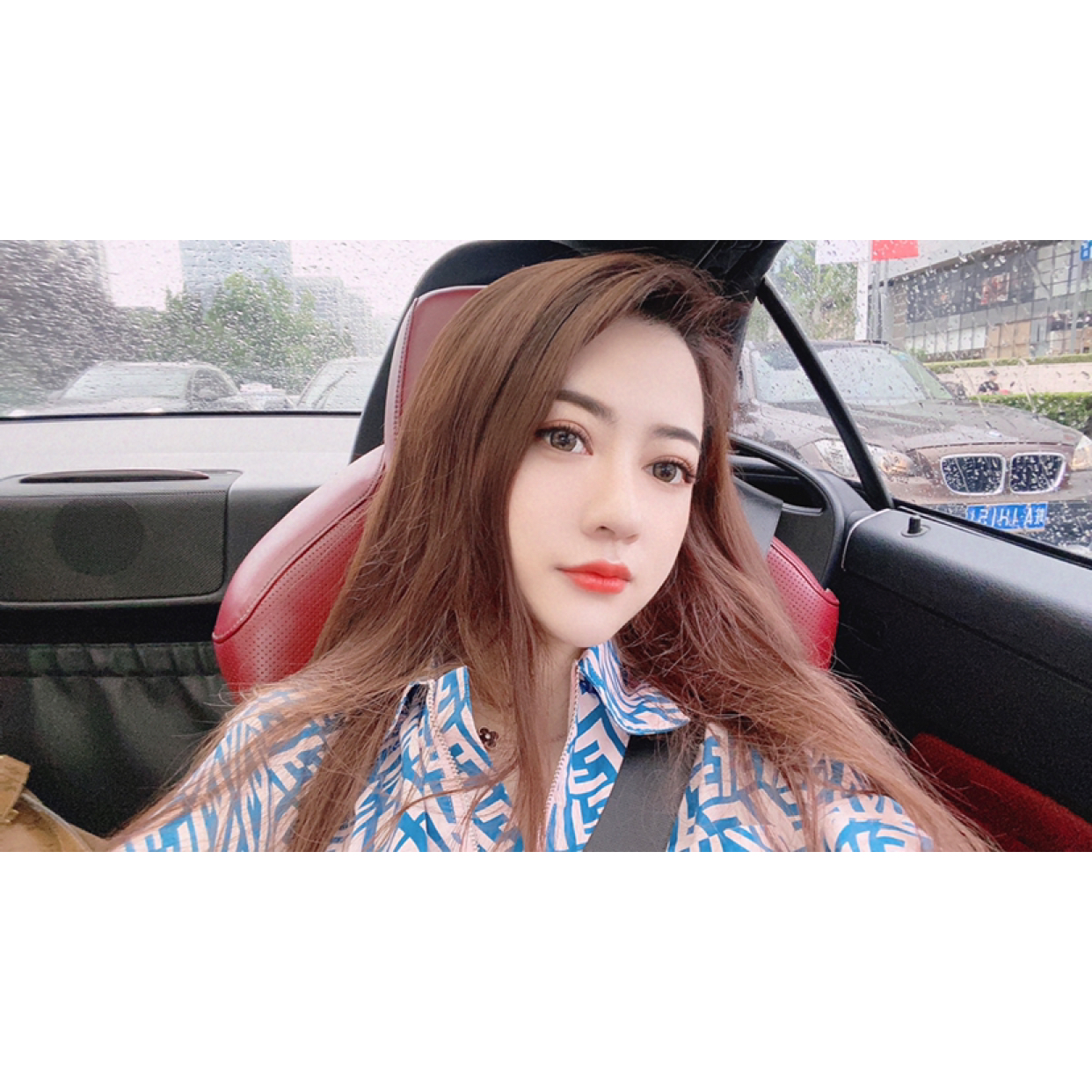 琉璃迎忧伤的照片