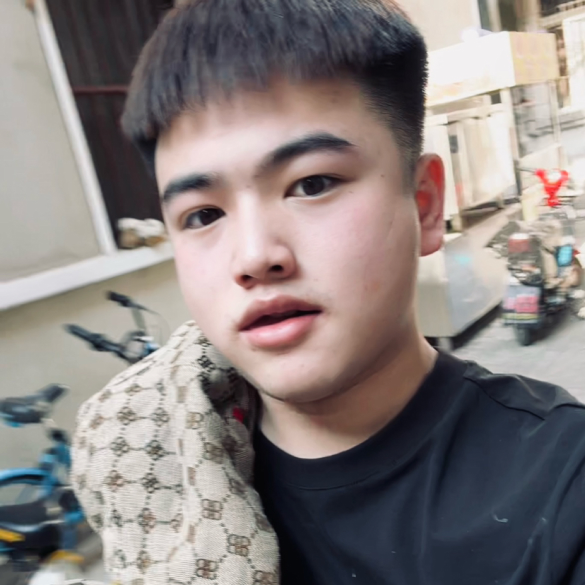 黑夜里的风.的照片