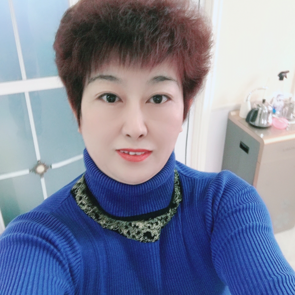 英勇闻花魂的照片