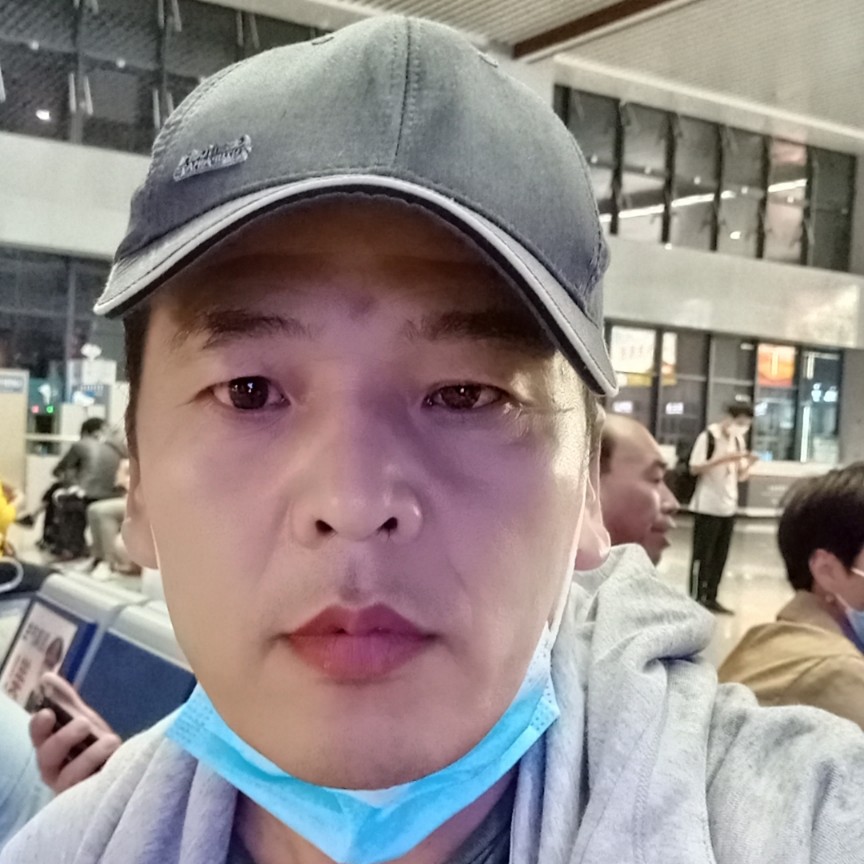 空虚的鬼子的照片
