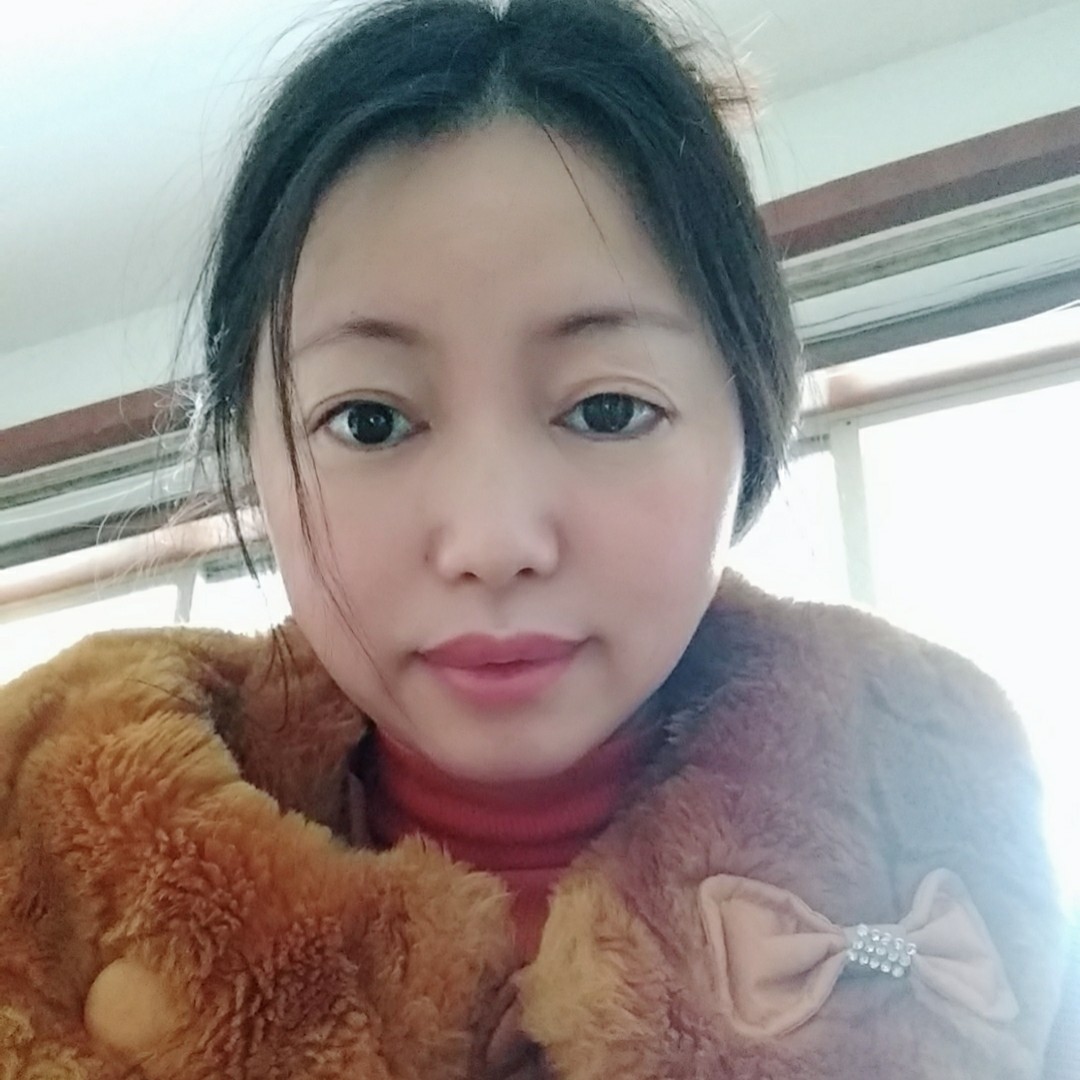 梅雅兰的照片
