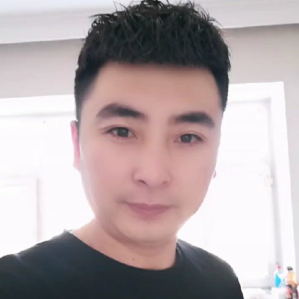 路人相许聪慧的照片