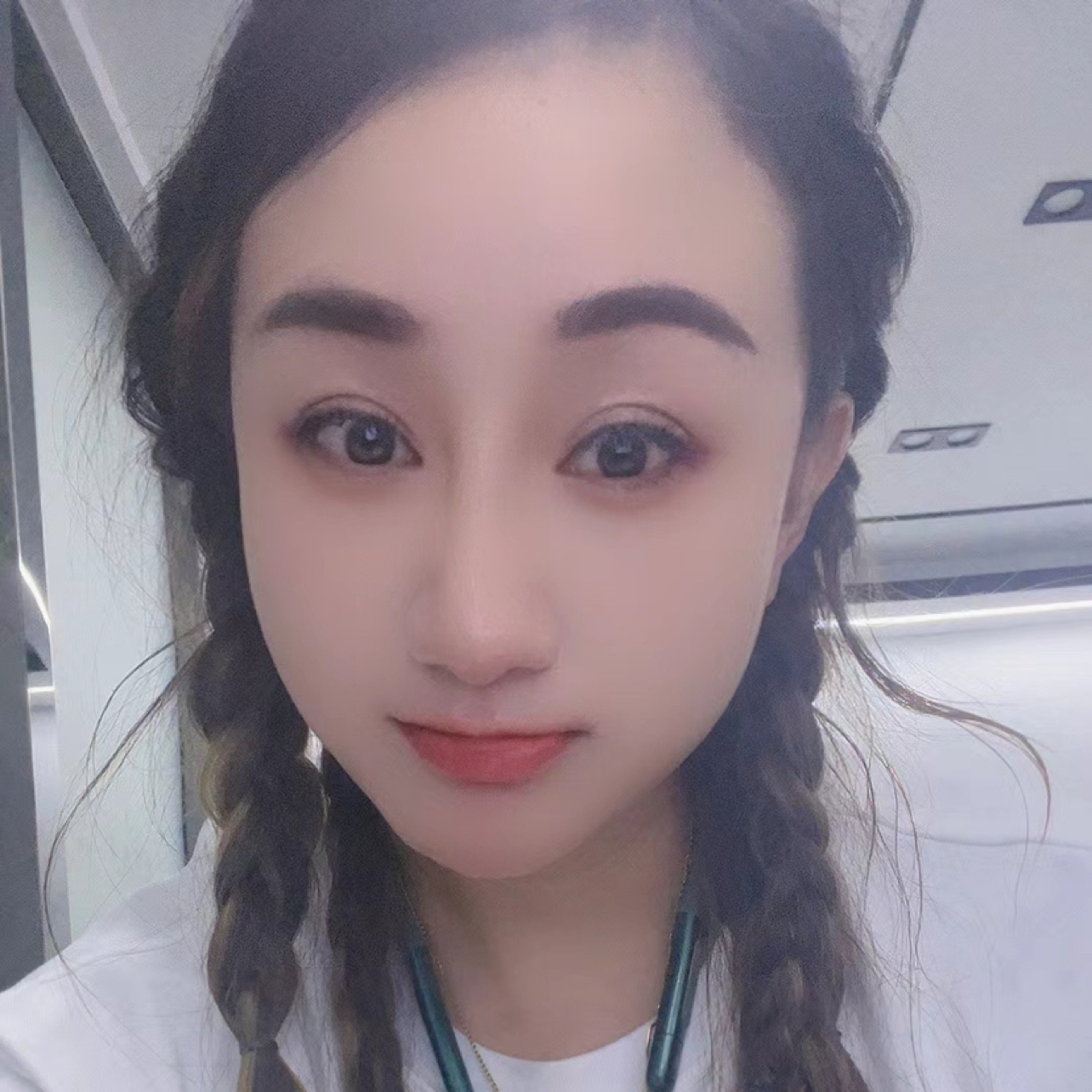 山楂味的诗的照片