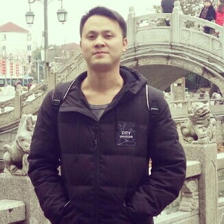 李正宇的照片