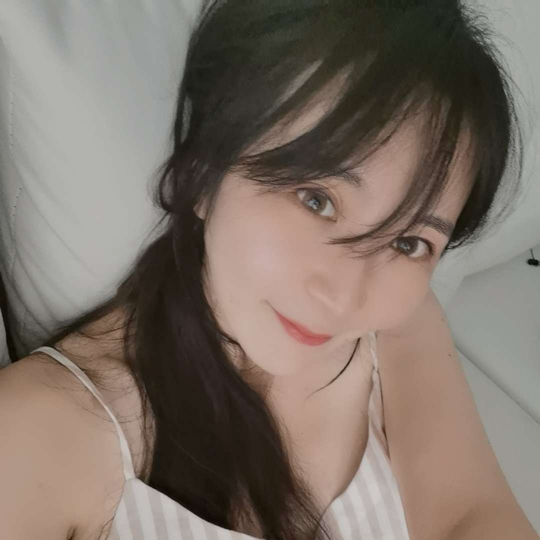 Iris 炜雅的照片