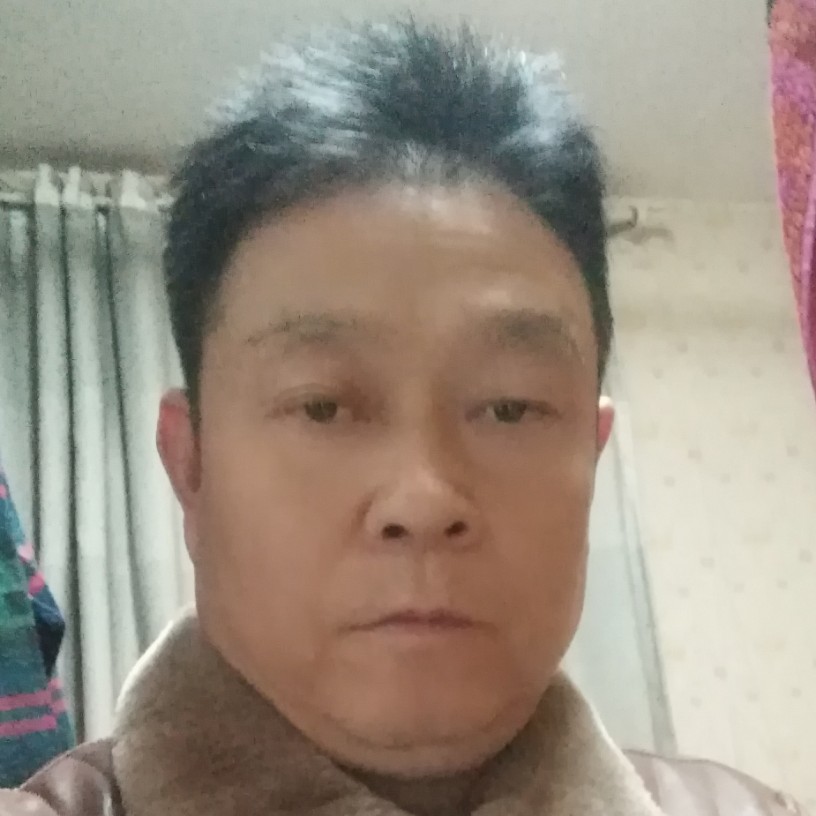 秋天的好友的照片