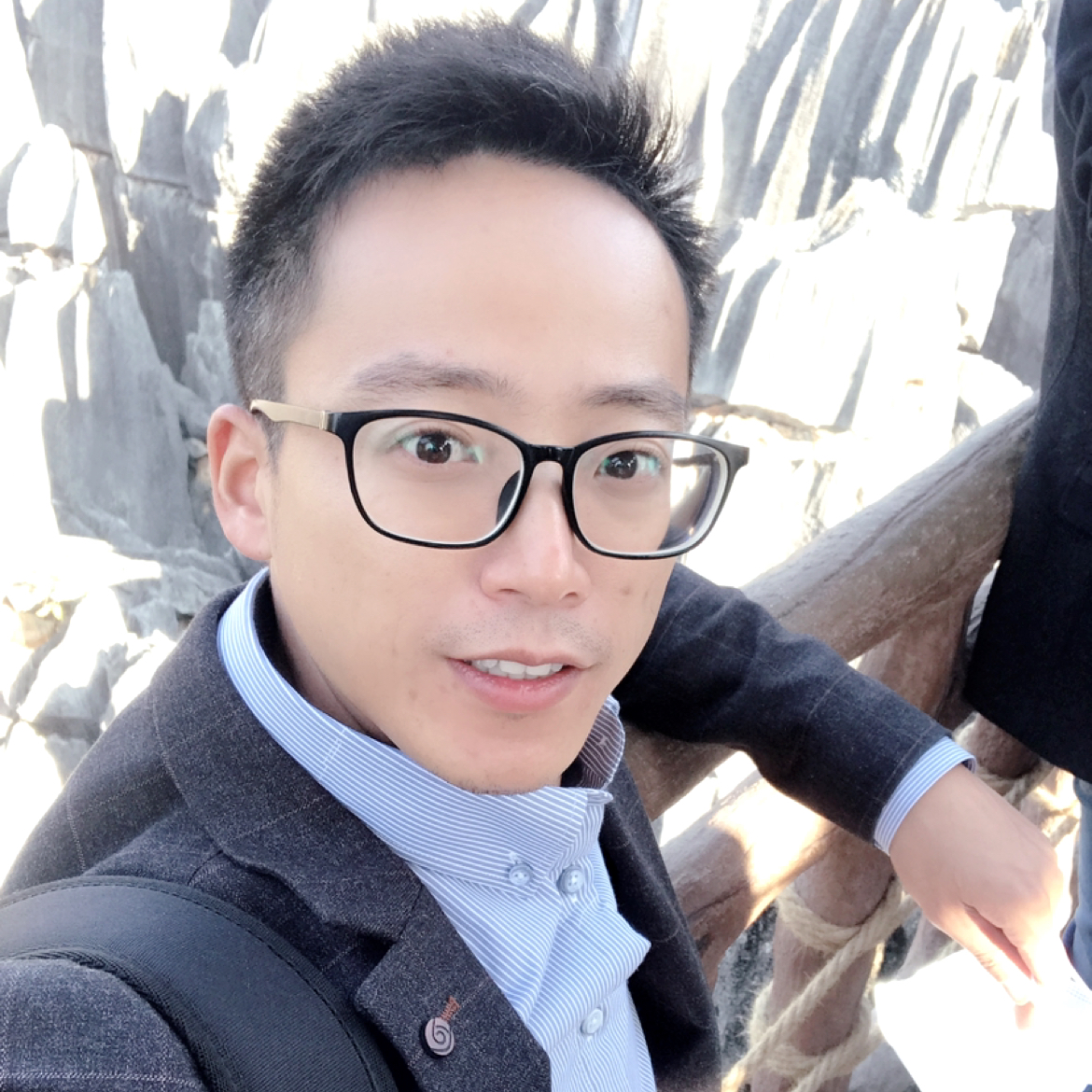 郎本无情的照片