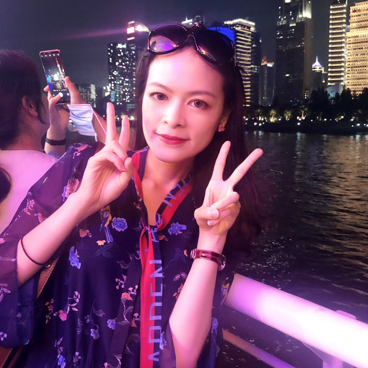 鸢媛的照片