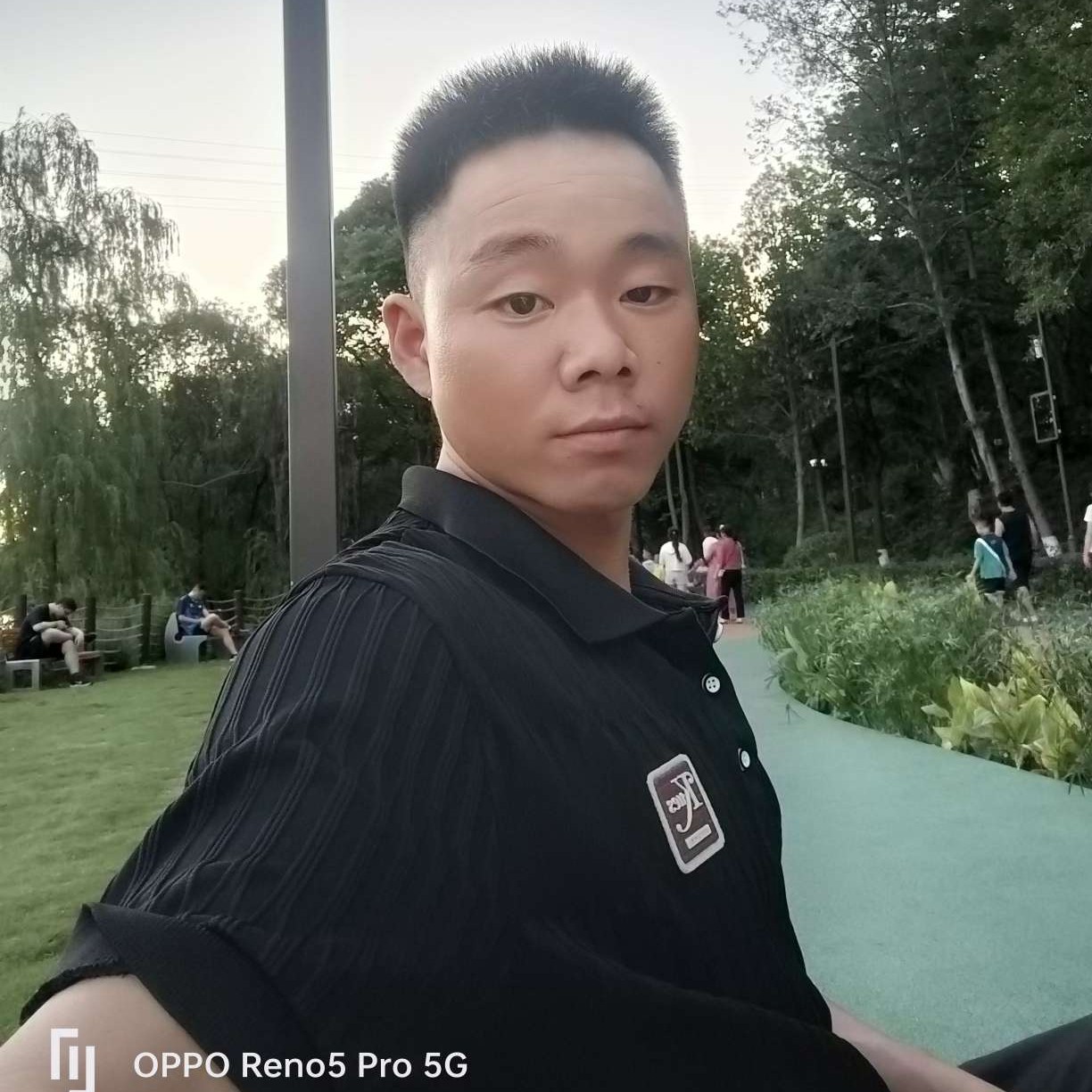 爱睡觉de萨科的照片