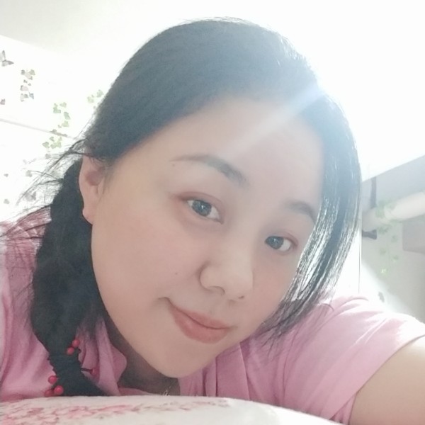 爱听歌方草莓的照片