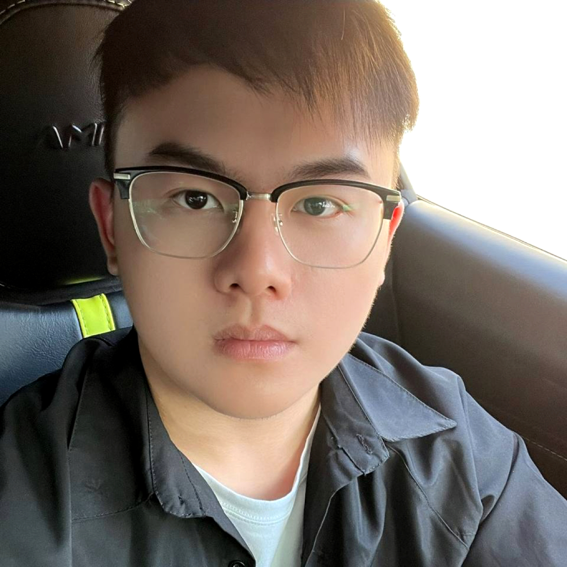 俭朴de詹姆士的照片