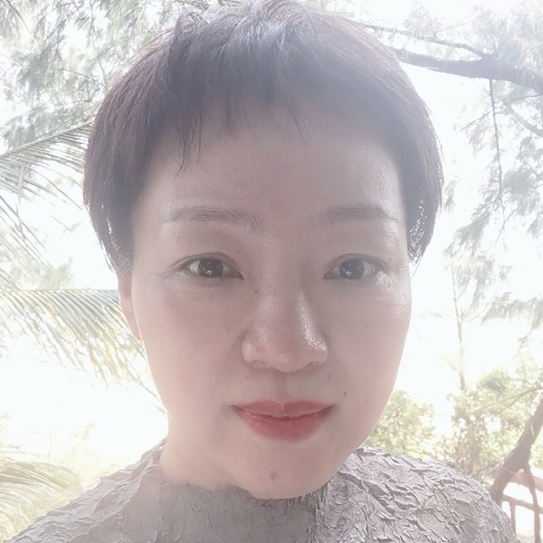 风舞禾月的照片