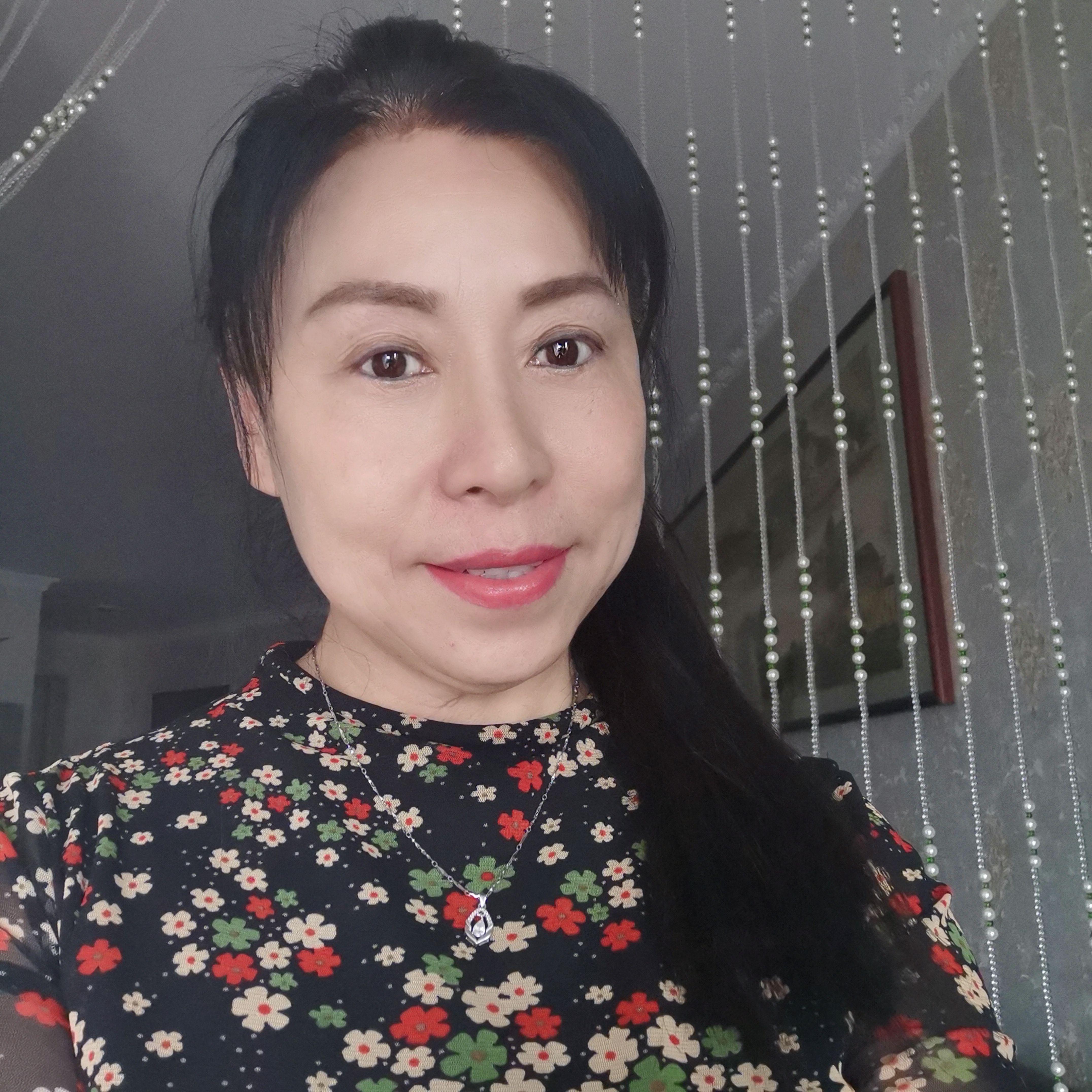 沐樱拿长情的照片