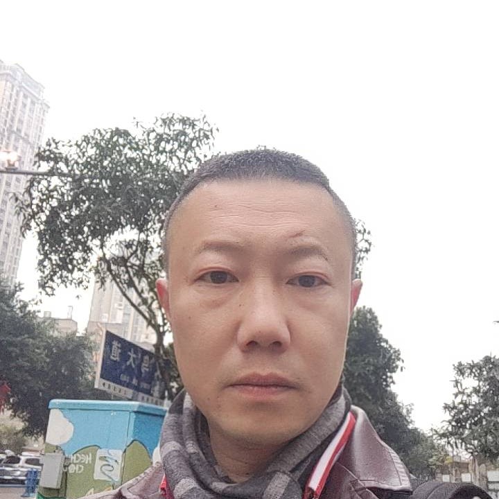 隔壁小王的照片