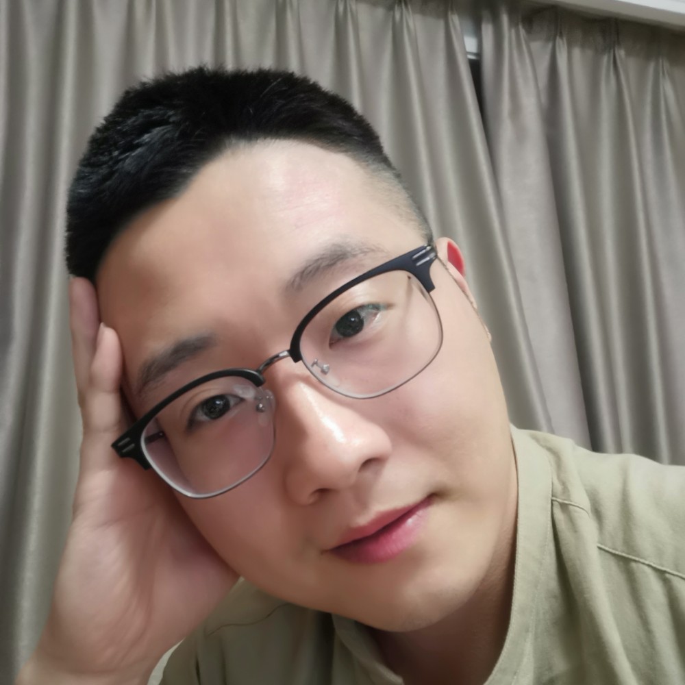 睿智的小蛇的照片