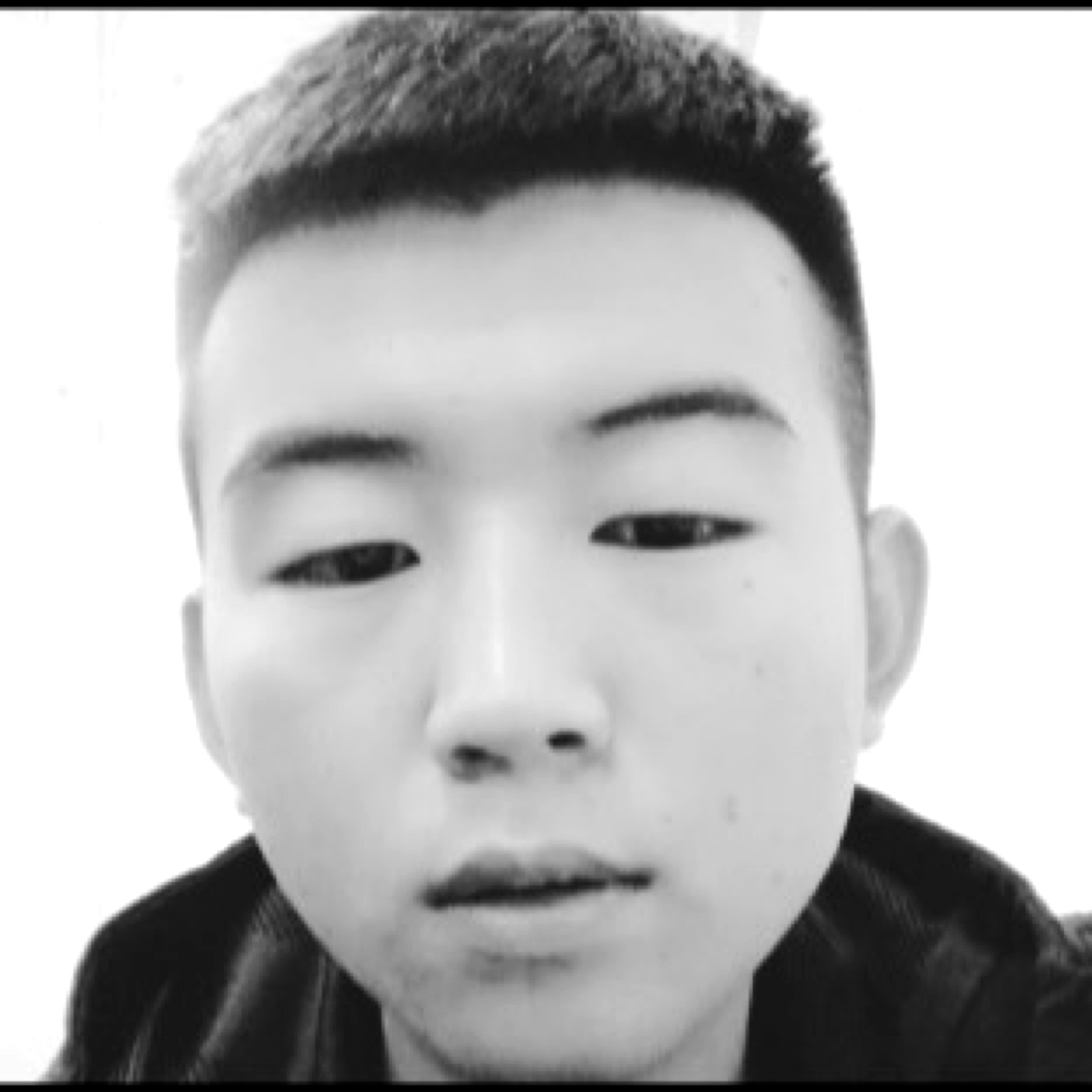 再犟的照片