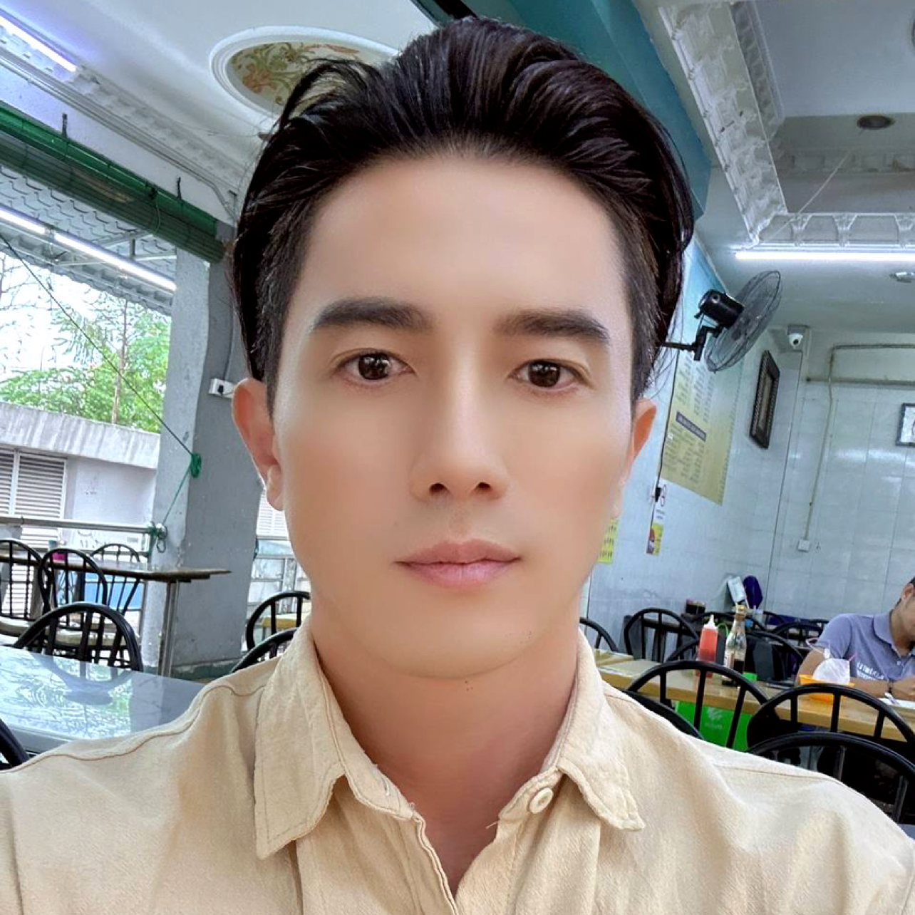 他终是梦的照片