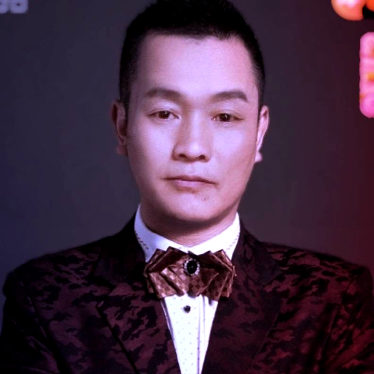 等待回首寒风的照片