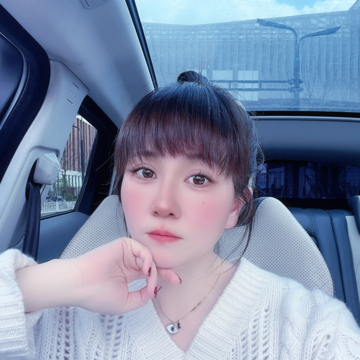 艾琳媚儿的照片