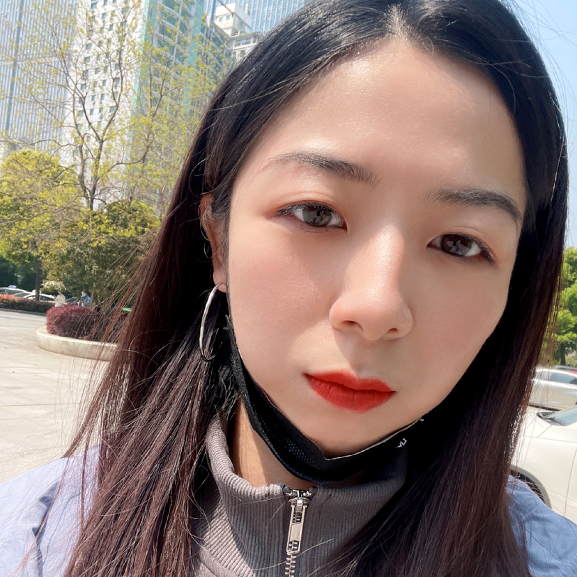 小蜜蜂倾心儒雅的照片