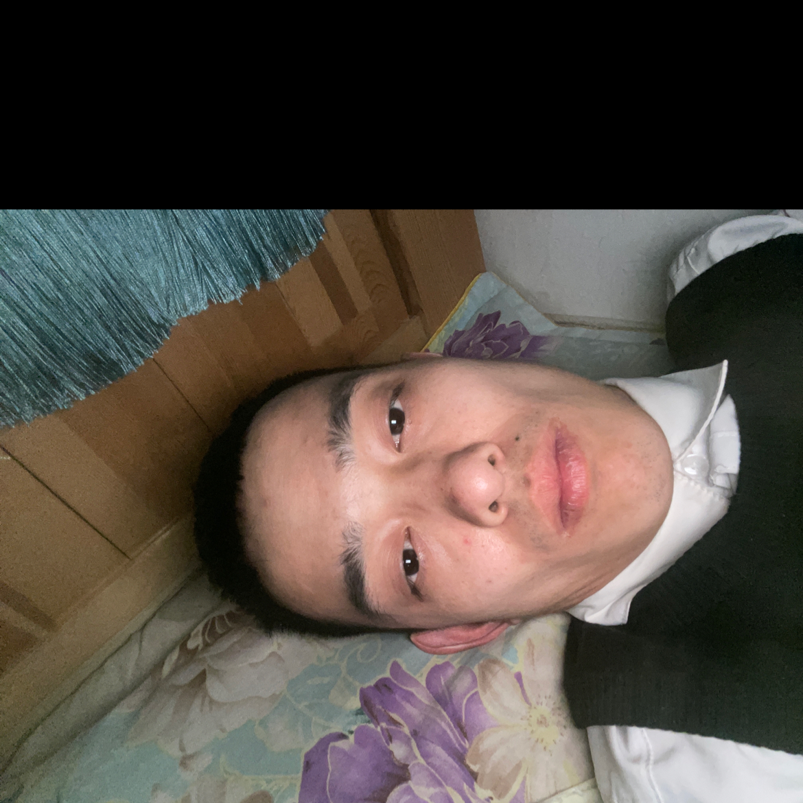 自觉吃醋初雨的照片