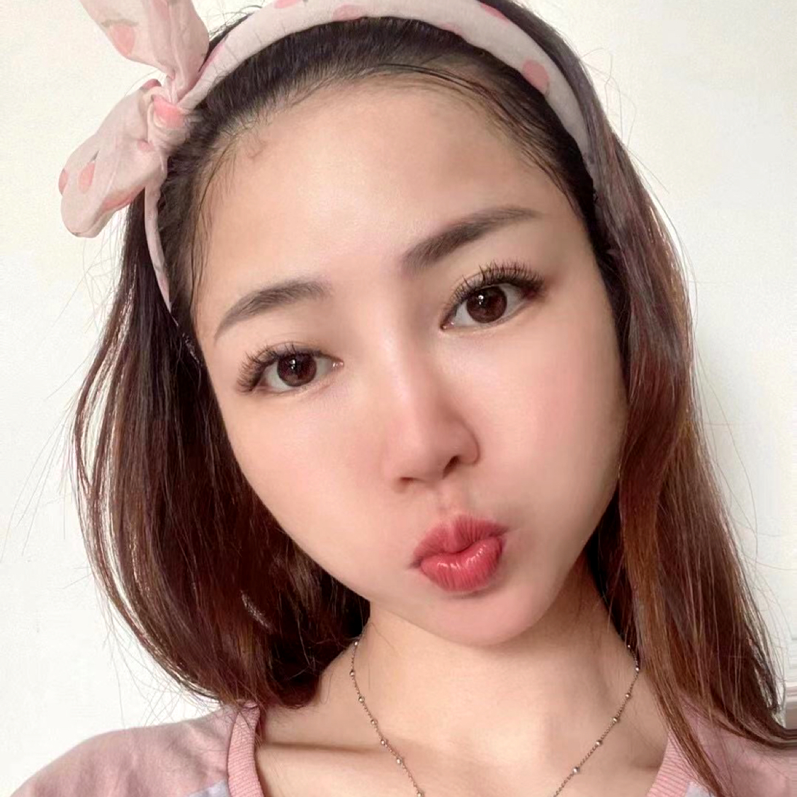 蝶舞浅吻缠绵的照片