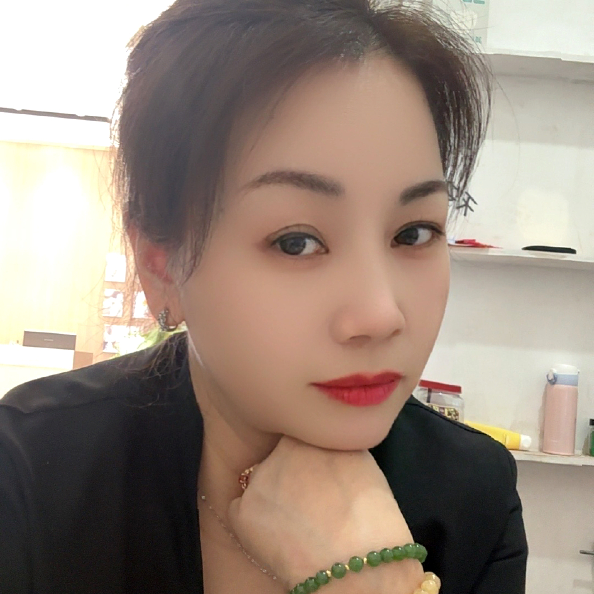 冰岛的蜡烛的照片