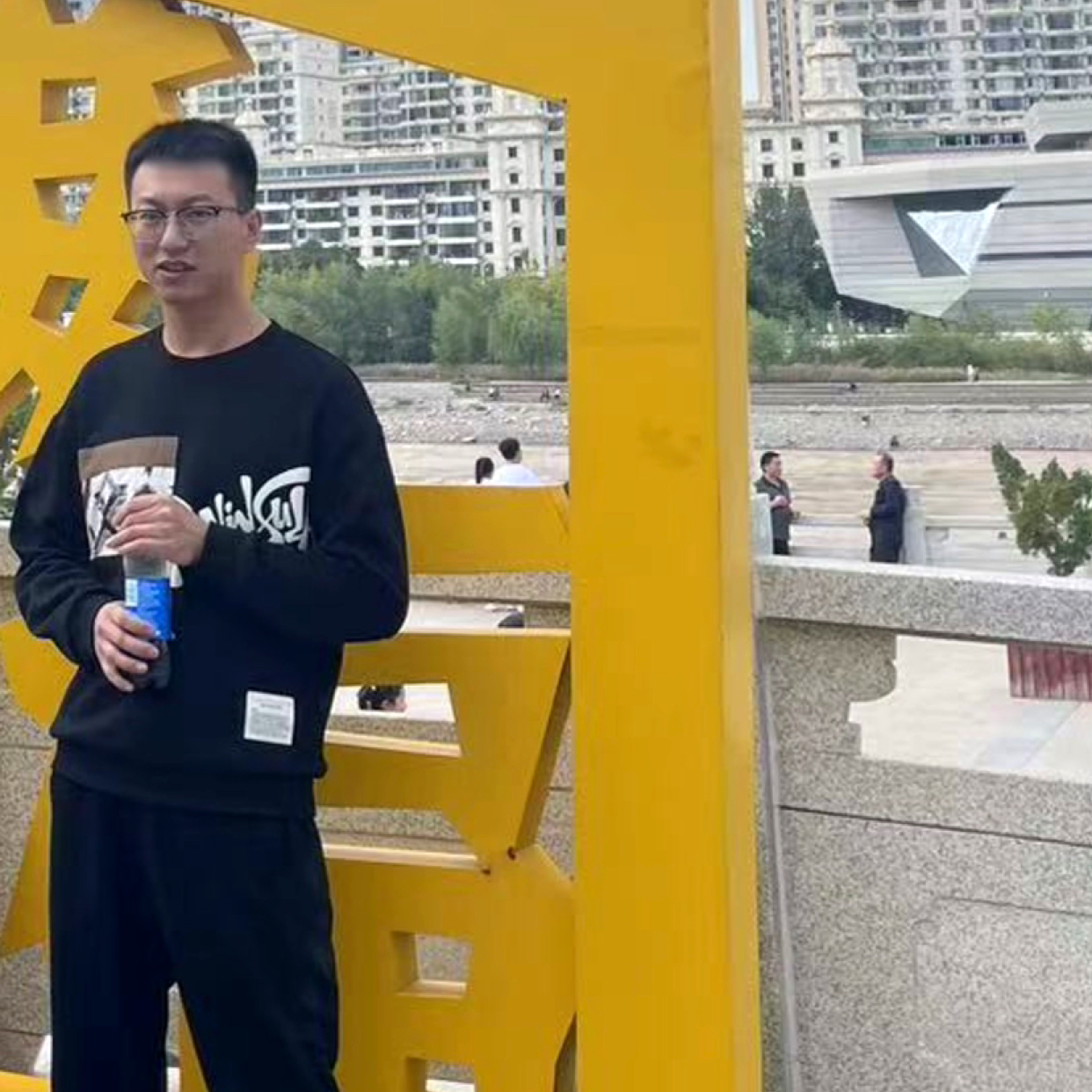 吃芒果de娜拉的照片