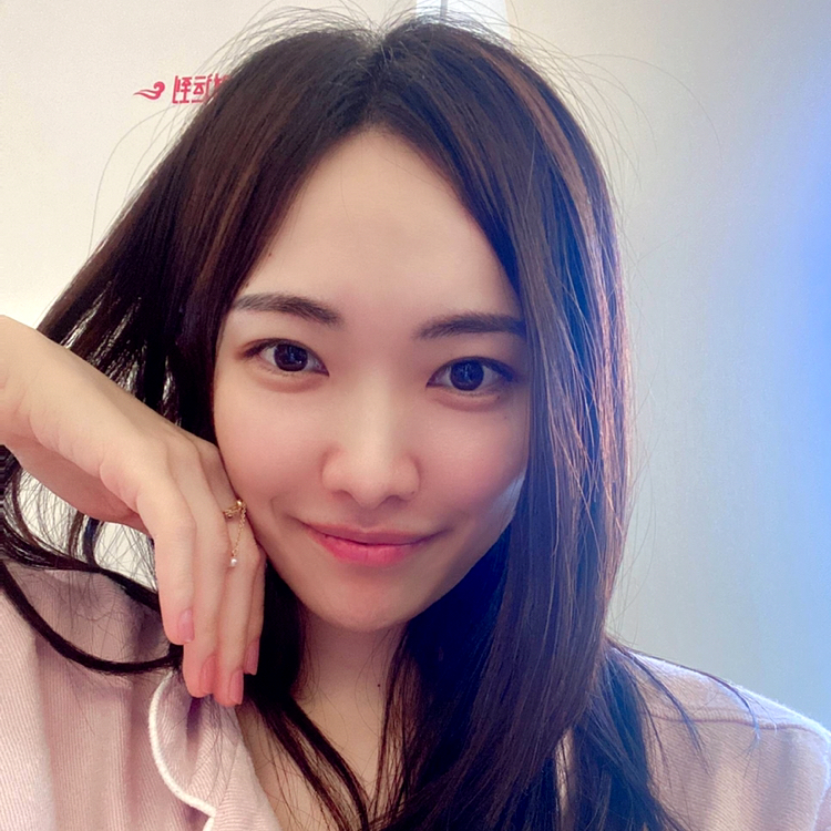 诺言多么妩媚的照片
