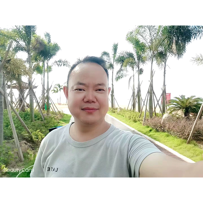 正信的照片