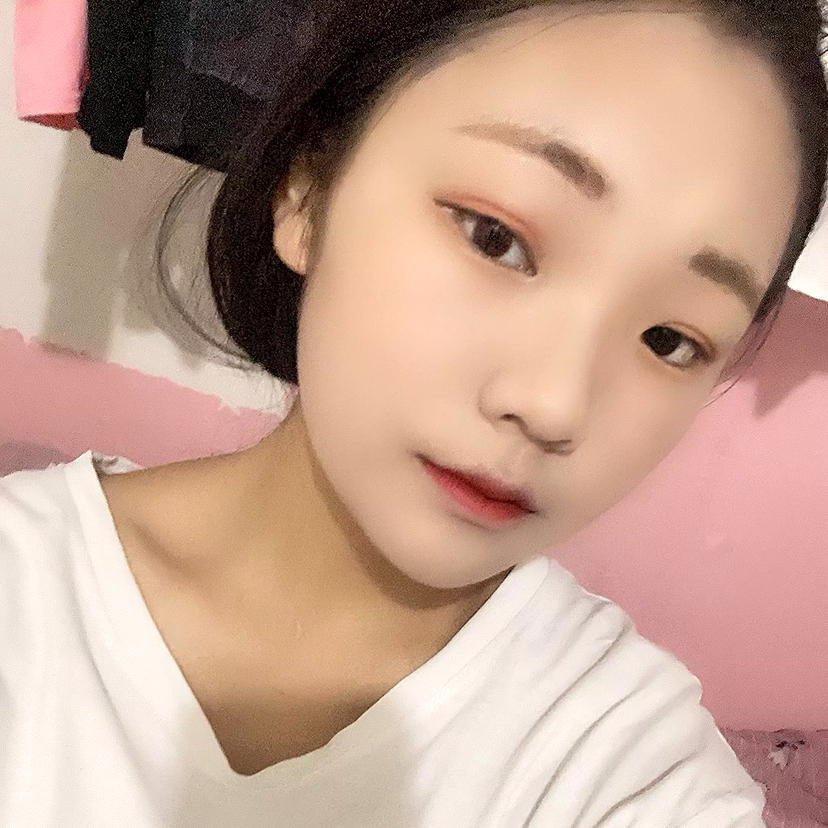 爱情回首含糊的照片