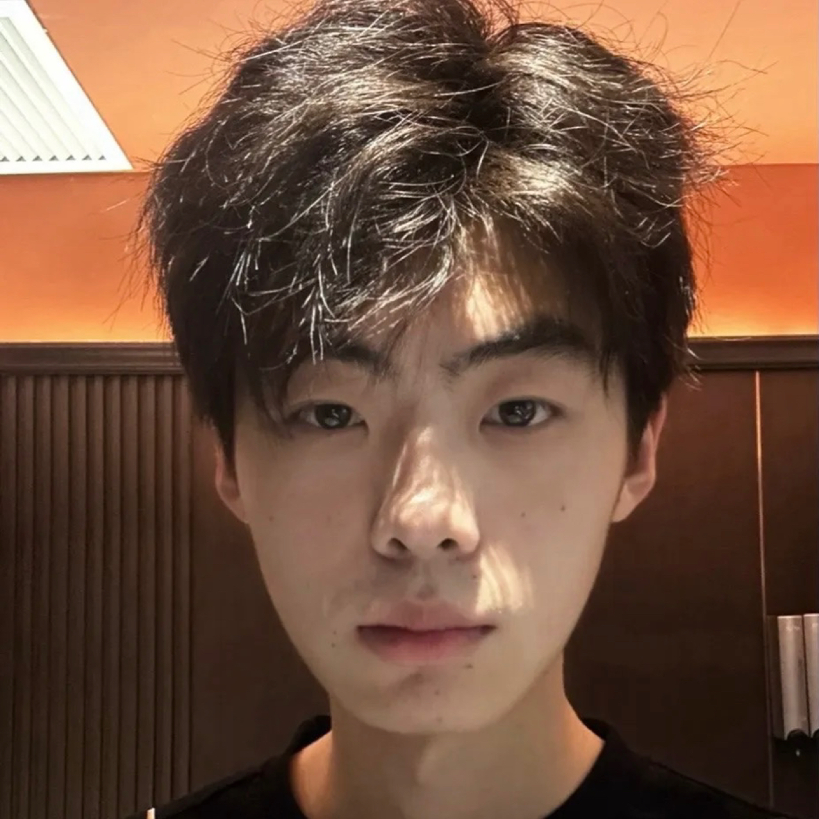 任性de迦勒的照片