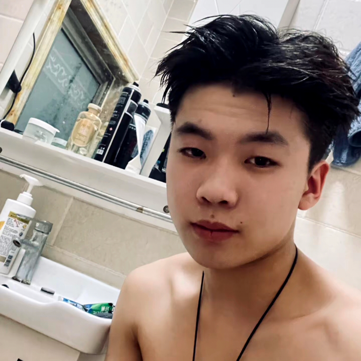 凌晨车站的照片