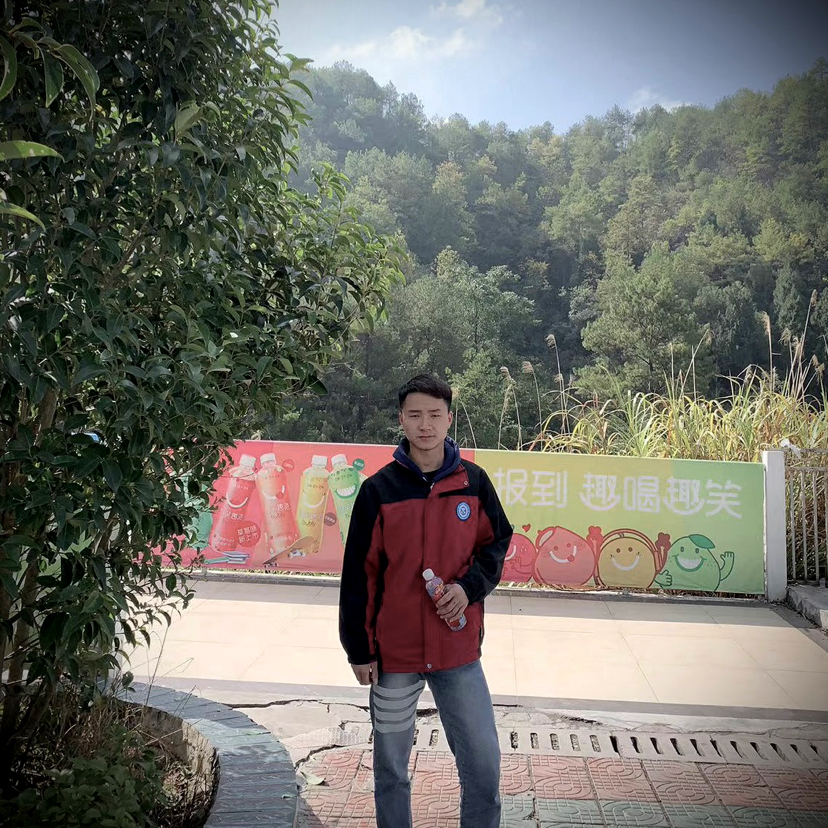 忐忑爱爆米花的照片