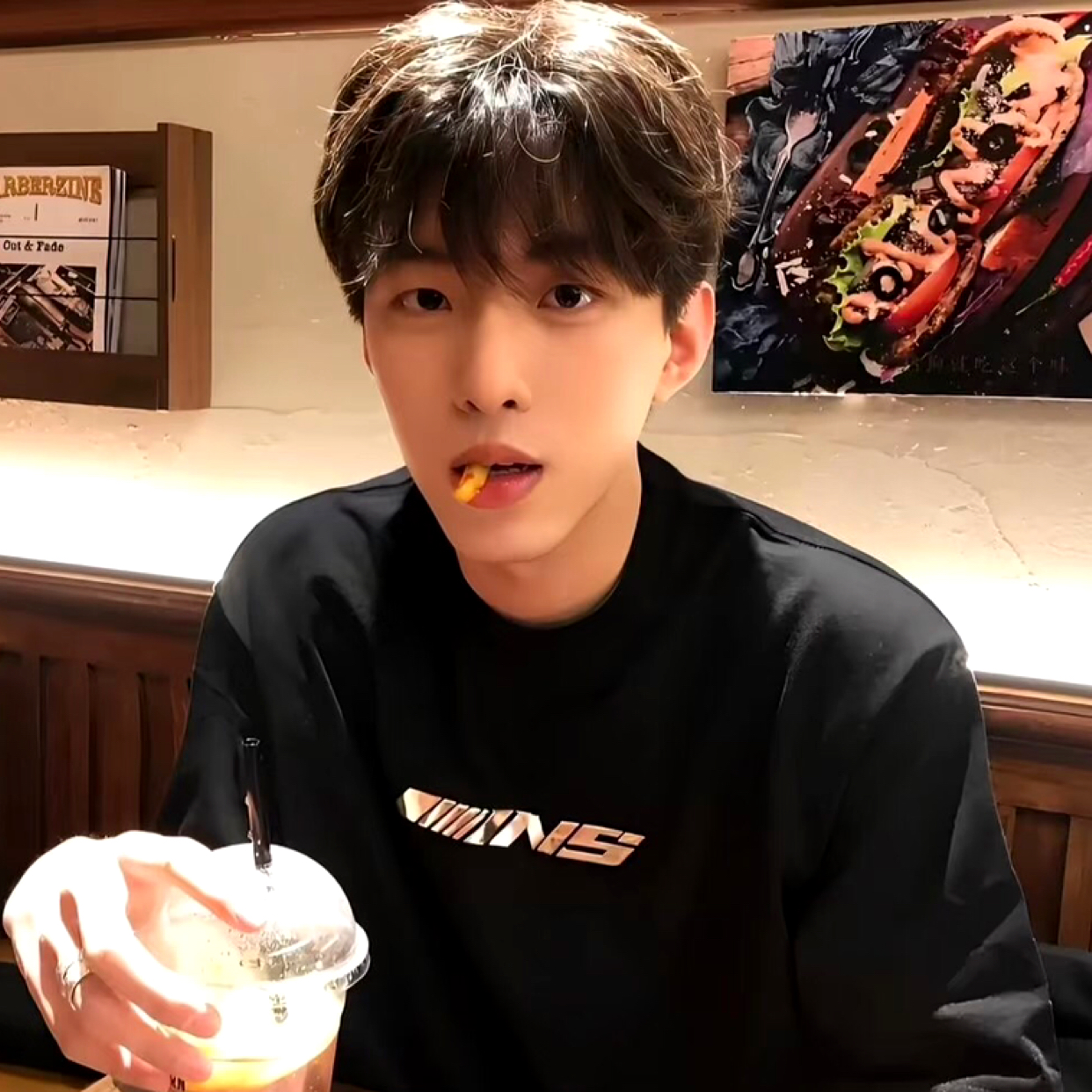 阳光下de泡沫的照片