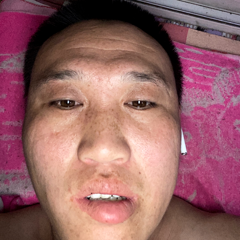 离歌蹁跹淡定的照片