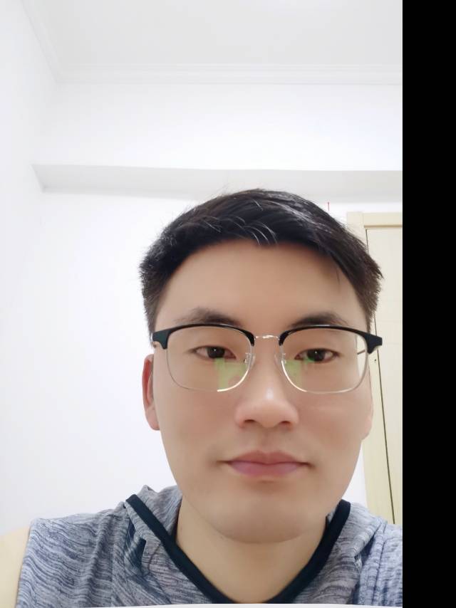 Aaron Zhang的照片