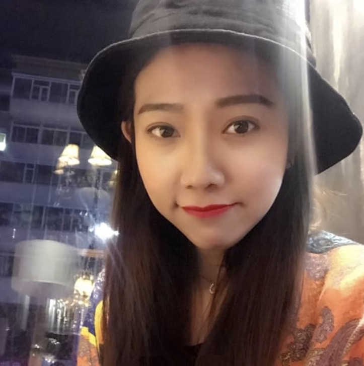 咕噜萌妹的照片