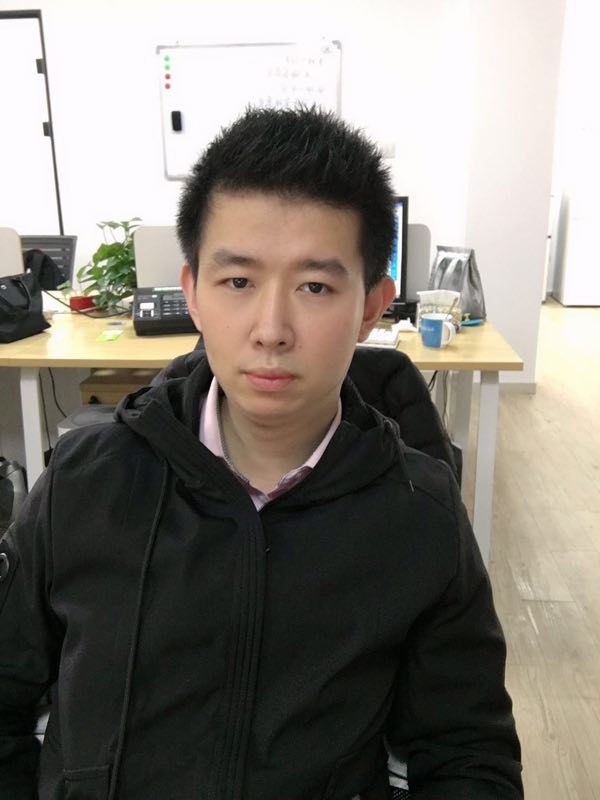 浩宇苍穹的照片