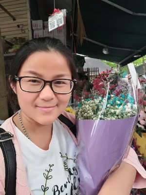 小丫168的照片