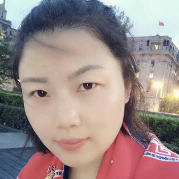 斑驳年轮的照片