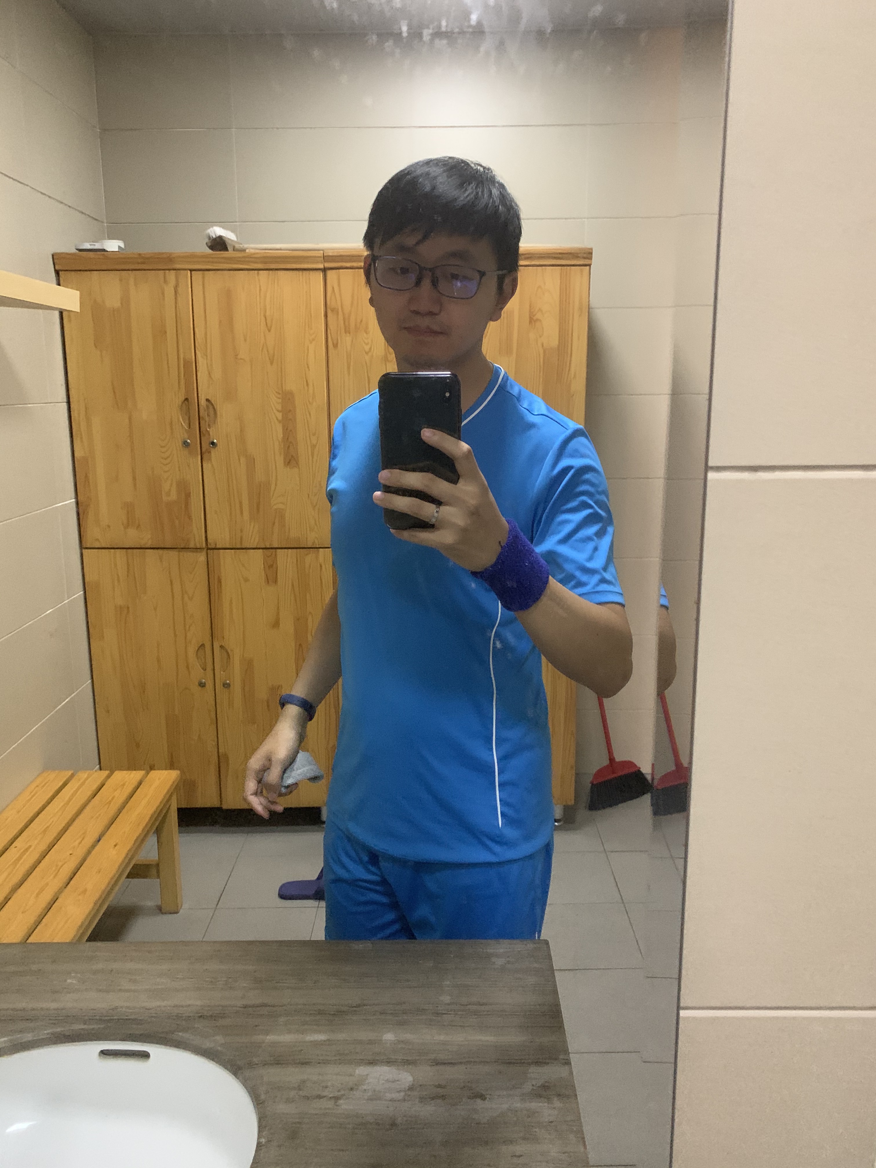 㵘燚的照片