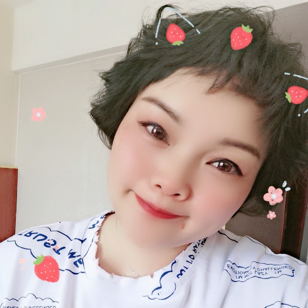 自由請红玫瑰的照片