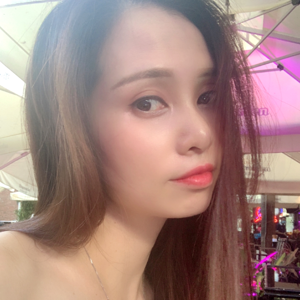 涟漪甜甜的照片