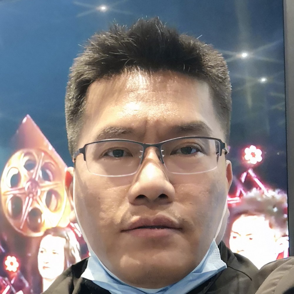 眼睛大用离歌的照片